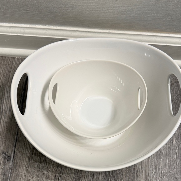 White Ceramic Serving Bowls Set - Picture 2 of 5
